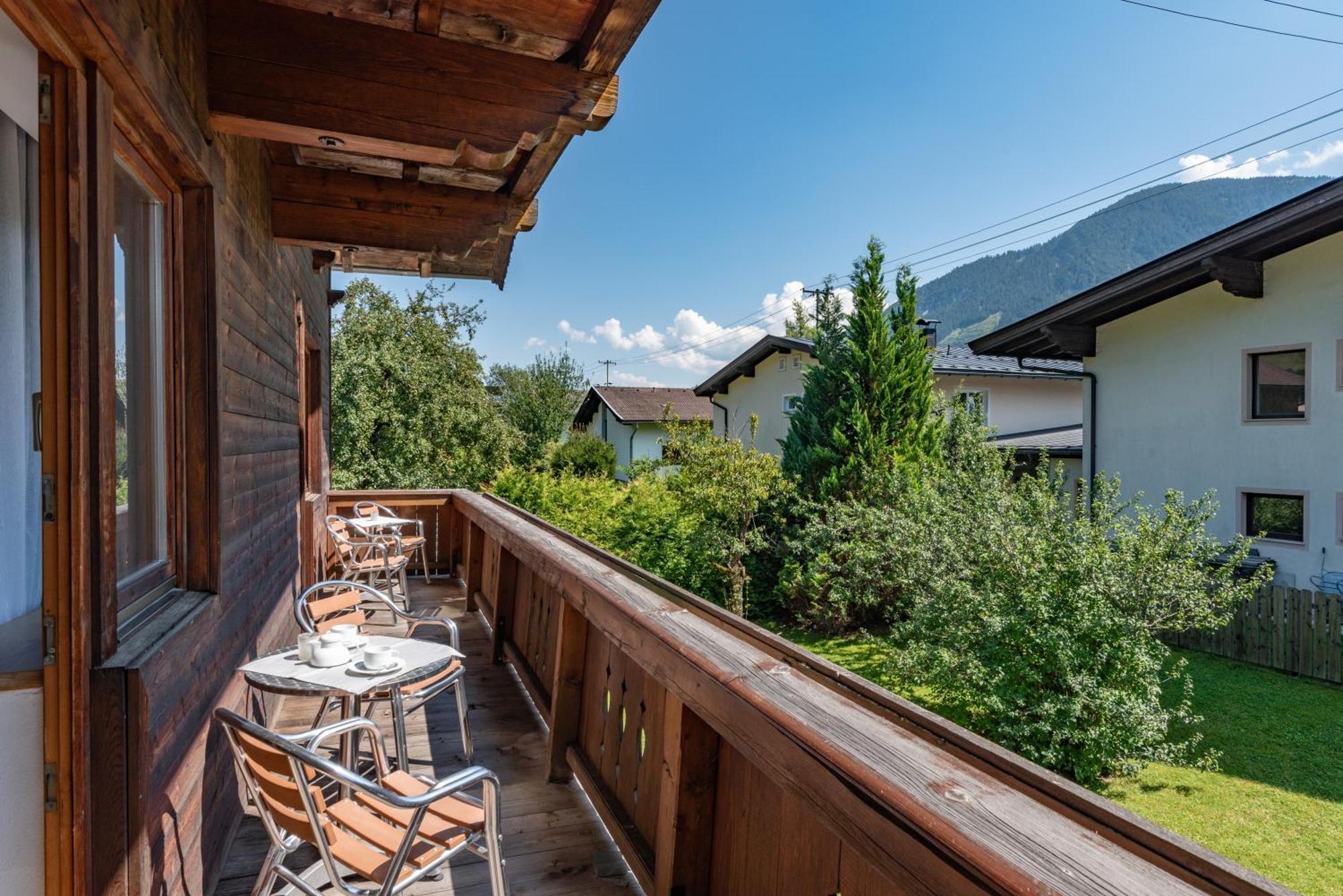 Brixana Hotel Brixen im Thale Buitenkant foto