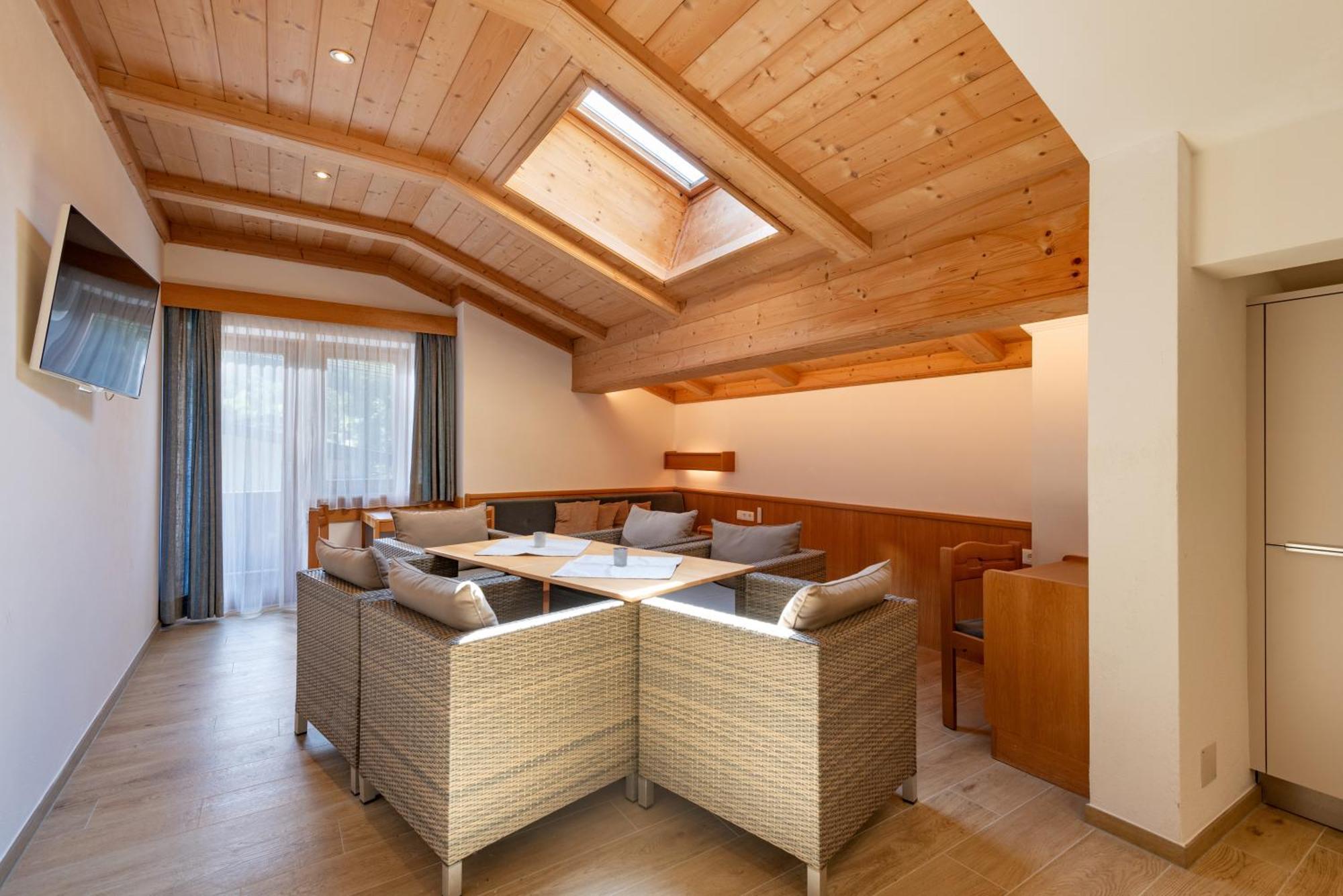 Brixana Hotel Brixen im Thale Buitenkant foto