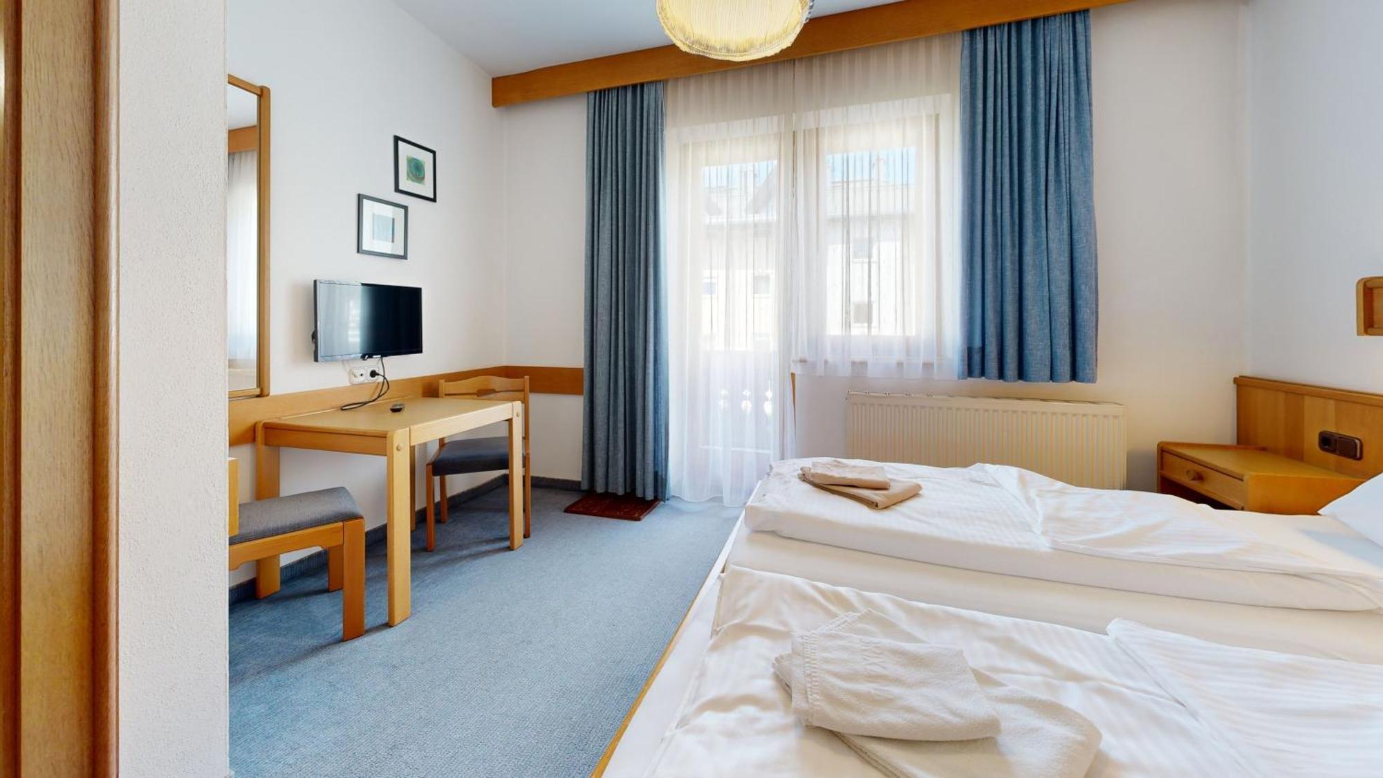 Brixana Hotel Brixen im Thale Buitenkant foto